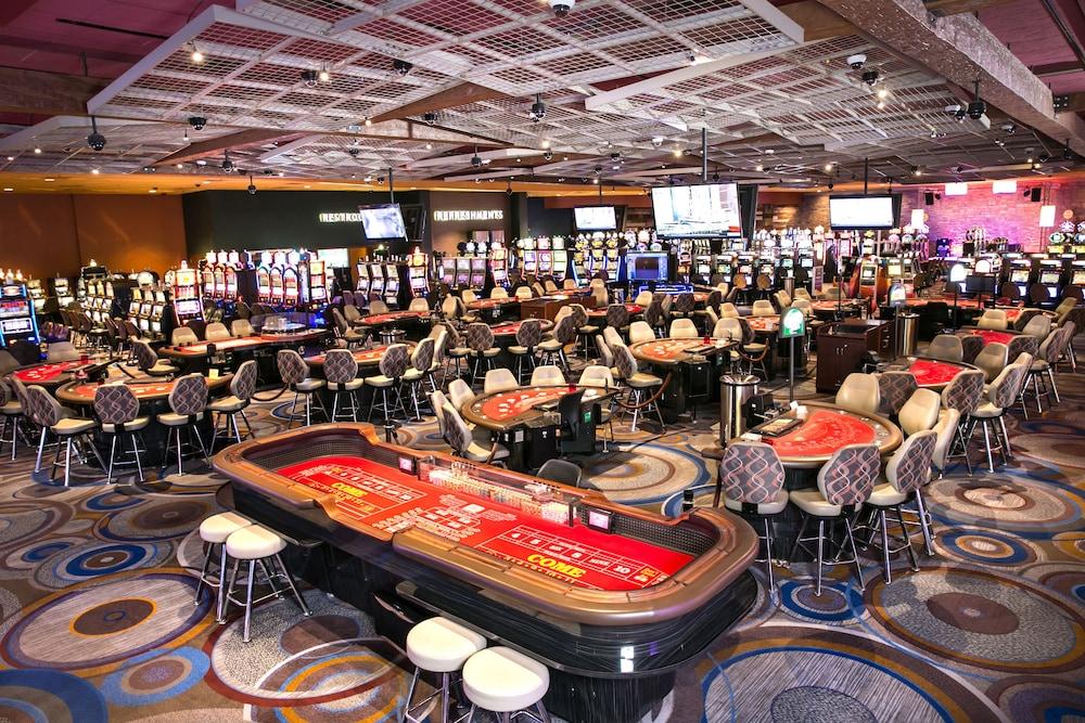 Isle Of Capri Casino Hotel בונוויל מראה חיצוני תמונה