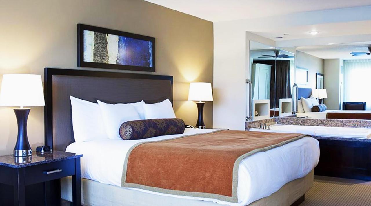 Isle Of Capri Casino Hotel בונוויל מראה חיצוני תמונה